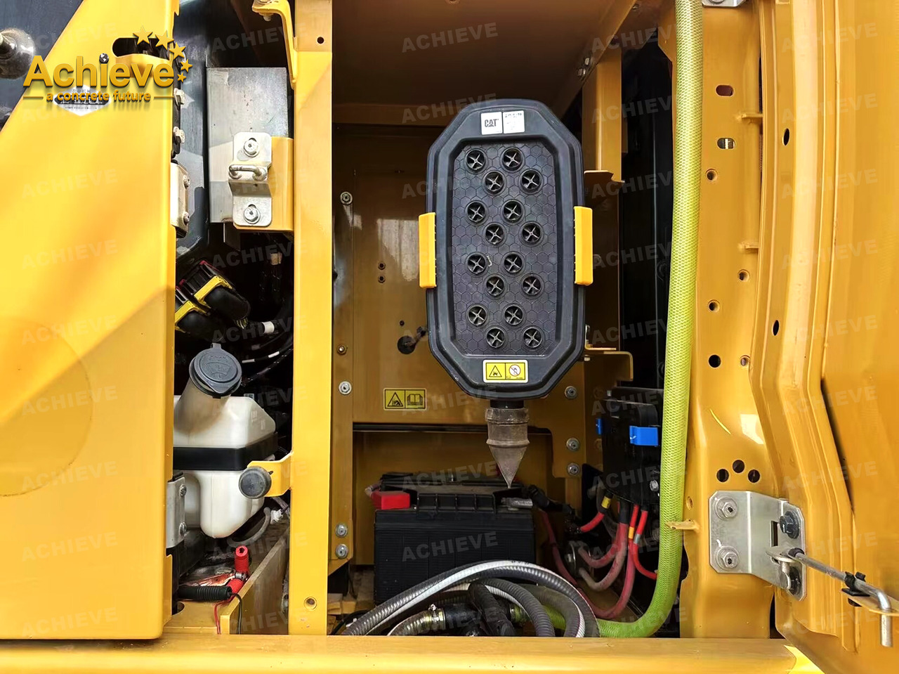 Bager gusjeničar Caterpillar Medium Excavator 320 GC 2020 4500H 【ACHIEVE】TOP CONDITION!!! [ Copy ]: slika Bager gusjeničar Caterpillar Medium Excavator 320 GC 2020 4500H 【ACHIEVE】TOP CONDITION!!! [ Copy ]