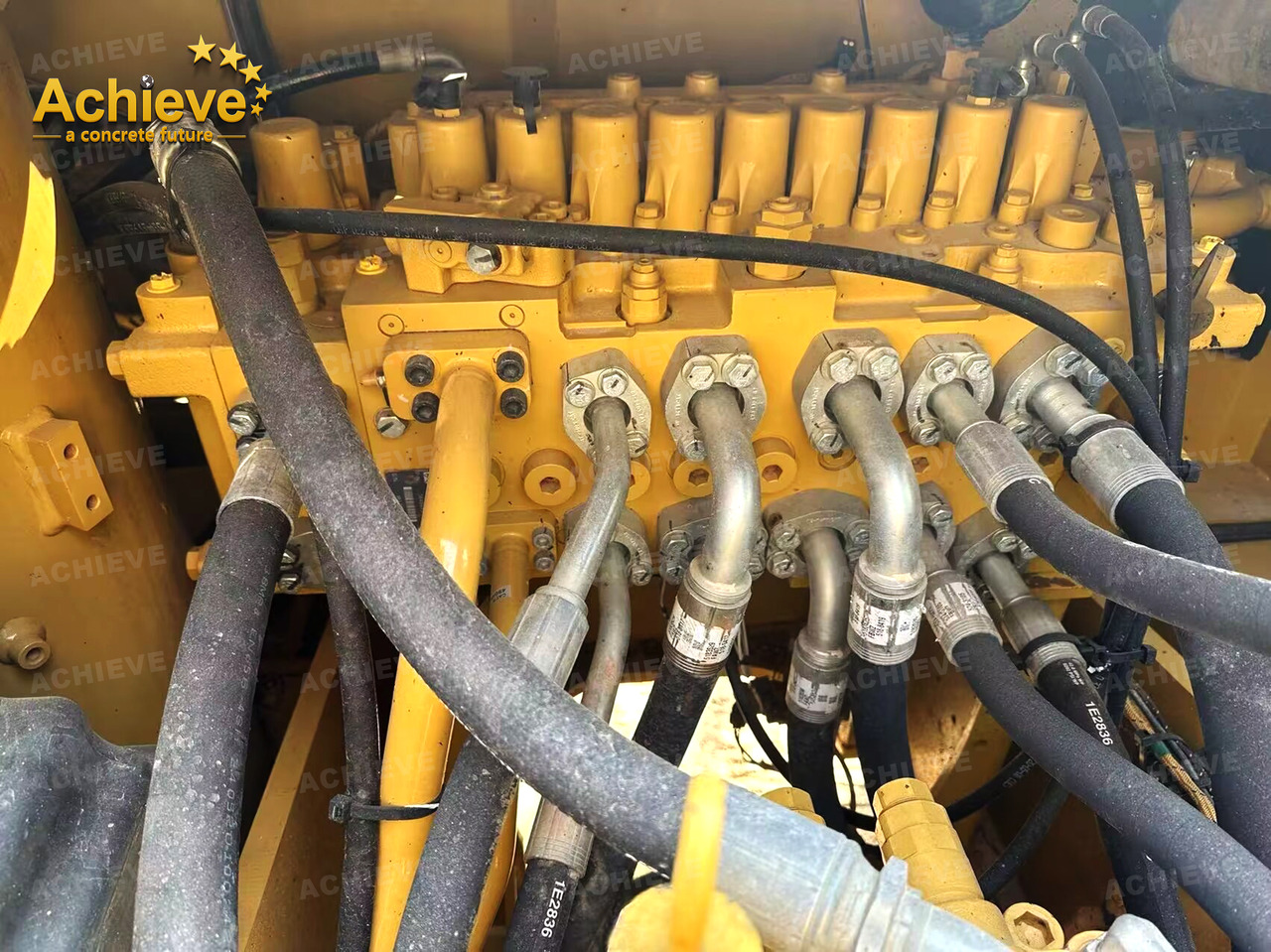 Bager gusjeničar Caterpillar Medium Excavator 320 GC 2020 4500H 【ACHIEVE】TOP CONDITION!!! [ Copy ]: slika Bager gusjeničar Caterpillar Medium Excavator 320 GC 2020 4500H 【ACHIEVE】TOP CONDITION!!! [ Copy ]