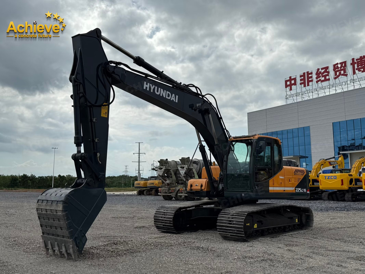 Hyundai Hyundai Heavy Industries R225LC-9 excavator Cummins B5.9-C 112/1950kw/rpm 1.05m³ 22ton Remanufactured【ACHIEVE】 TOP CONDITION!!! - Bager gusjeničar: slika Hyundai Hyundai Heavy Industries R225LC-9 excavator Cummins B5.9-C 112/1950kw/rpm 1.05m³ 22ton Remanufactured【ACHIEVE】 TOP CONDITION!!! - Bager gusjeničar Hyundai Hyundai Heavy Industries R225LC-9 excavator Cummins B5.9-C 112/1950kw/rpm 1.05m³ 22ton Remanufactured【ACHIEVE】 TOP CONDITION!!! - Bager gusjeničar: slika Hyundai Hyundai Heavy Industries R225LC-9 excavator Cummins B5.9-C 112/1950kw/rpm 1.05m³ 22ton Remanufactured【ACHIEVE】 TOP CONDITION!!! - Bager gusjeničar