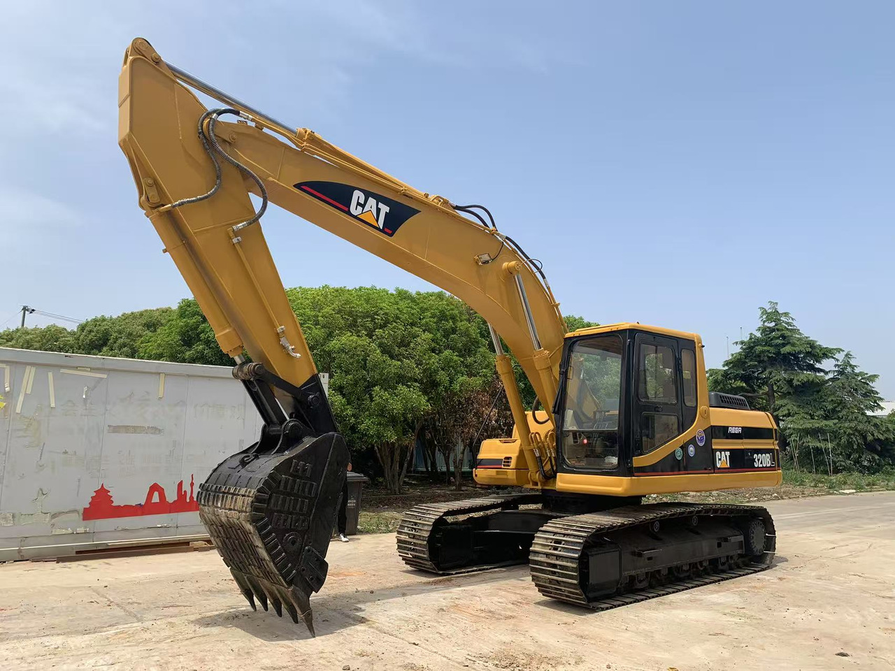 CATERPILLAR 320B, 320BL Secondhand Excavator Made in Japan - Bager gusjeničar: slika CATERPILLAR 320B, 320BL Secondhand Excavator Made in Japan - Bager gusjeničar CATERPILLAR 320B, 320BL Secondhand Excavator Made in Japan - Bager gusjeničar: slika CATERPILLAR 320B, 320BL Secondhand Excavator Made in Japan - Bager gusjeničar