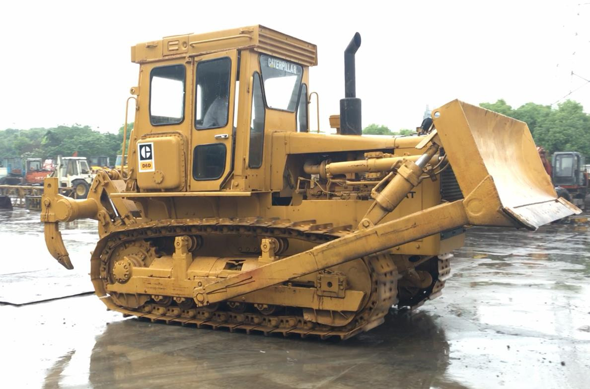 Caterpillar D6D Bulldozer Good Condition Tracked Tractor for Bolivia - Buldožer: slika Caterpillar D6D Bulldozer Good Condition Tracked Tractor for Bolivia - Buldožer Caterpillar D6D Bulldozer Good Condition Tracked Tractor for Bolivia - Buldožer: slika Caterpillar D6D Bulldozer Good Condition Tracked Tractor for Bolivia - Buldožer