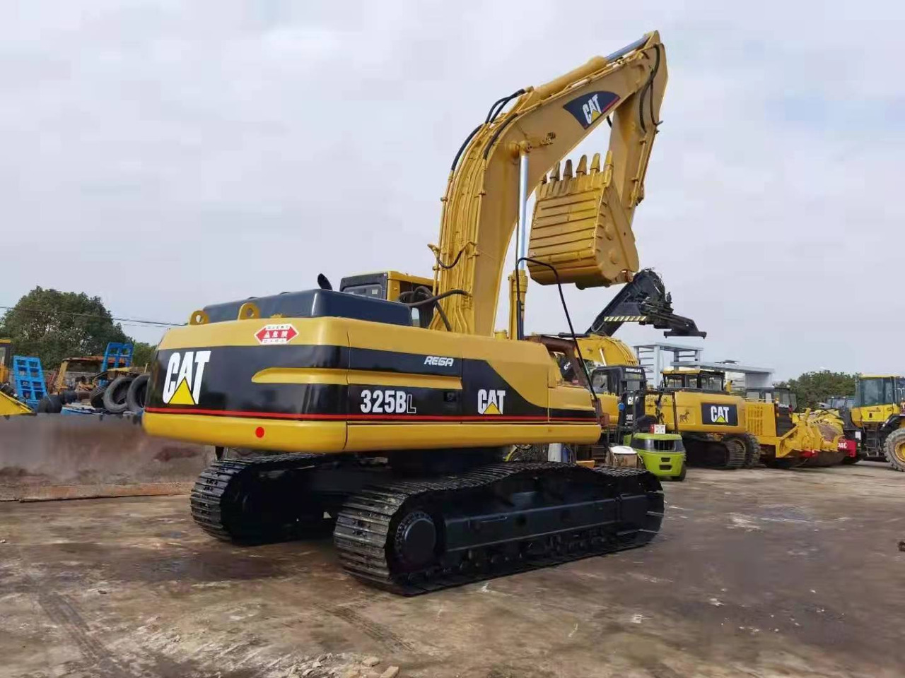 Caterpillar Excavator Secondhand Condition CAT 325BL, 330BL, 320BL - Bager gusjeničar: slika Caterpillar Excavator Secondhand Condition CAT 325BL, 330BL, 320BL - Bager gusjeničar Caterpillar Excavator Secondhand Condition CAT 325BL, 330BL, 320BL - Bager gusjeničar: slika Caterpillar Excavator Secondhand Condition CAT 325BL, 330BL, 320BL - Bager gusjeničar