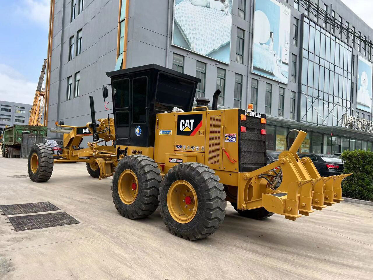 Caterpillar Motor Grader Secondhand CAT 140K, 140H with Good Price - Grejder: slika Caterpillar Motor Grader Secondhand CAT 140K, 140H with Good Price - Grejder Caterpillar Motor Grader Secondhand CAT 140K, 140H with Good Price - Grejder: slika Caterpillar Motor Grader Secondhand CAT 140K, 140H with Good Price - Grejder