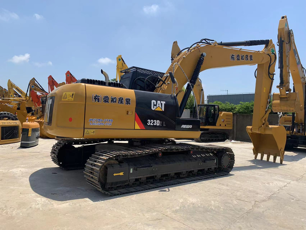 Caterpillar Tracked Excavator CAT 323D, 323D2 for Bolivia - Bager gusjeničar: slika Caterpillar Tracked Excavator CAT 323D, 323D2 for Bolivia - Bager gusjeničar Caterpillar Tracked Excavator CAT 323D, 323D2 for Bolivia - Bager gusjeničar: slika Caterpillar Tracked Excavator CAT 323D, 323D2 for Bolivia - Bager gusjeničar