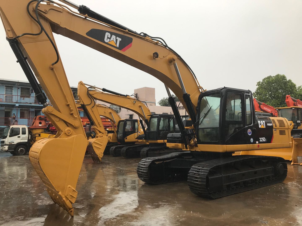 Caterpillar Used Excavator Cheap Price CAT 325D, 325BL Made in Japan - Bager gusjeničar: slika Caterpillar Used Excavator Cheap Price CAT 325D, 325BL Made in Japan - Bager gusjeničar Caterpillar Used Excavator Cheap Price CAT 325D, 325BL Made in Japan - Bager gusjeničar: slika Caterpillar Used Excavator Cheap Price CAT 325D, 325BL Made in Japan - Bager gusjeničar