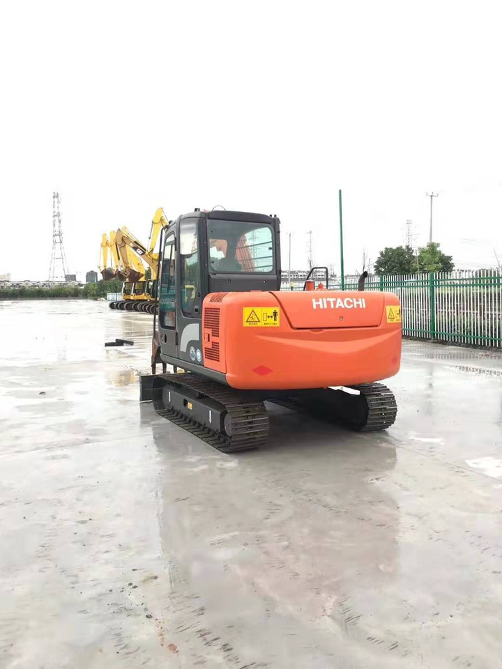 Hitachi 6 ton Hydraulic Excavator ZX60 Good Price - Bager gusjeničar: slika Hitachi 6 ton Hydraulic Excavator ZX60 Good Price - Bager gusjeničar Hitachi 6 ton Hydraulic Excavator ZX60 Good Price - Bager gusjeničar: slika Hitachi 6 ton Hydraulic Excavator ZX60 Good Price - Bager gusjeničar