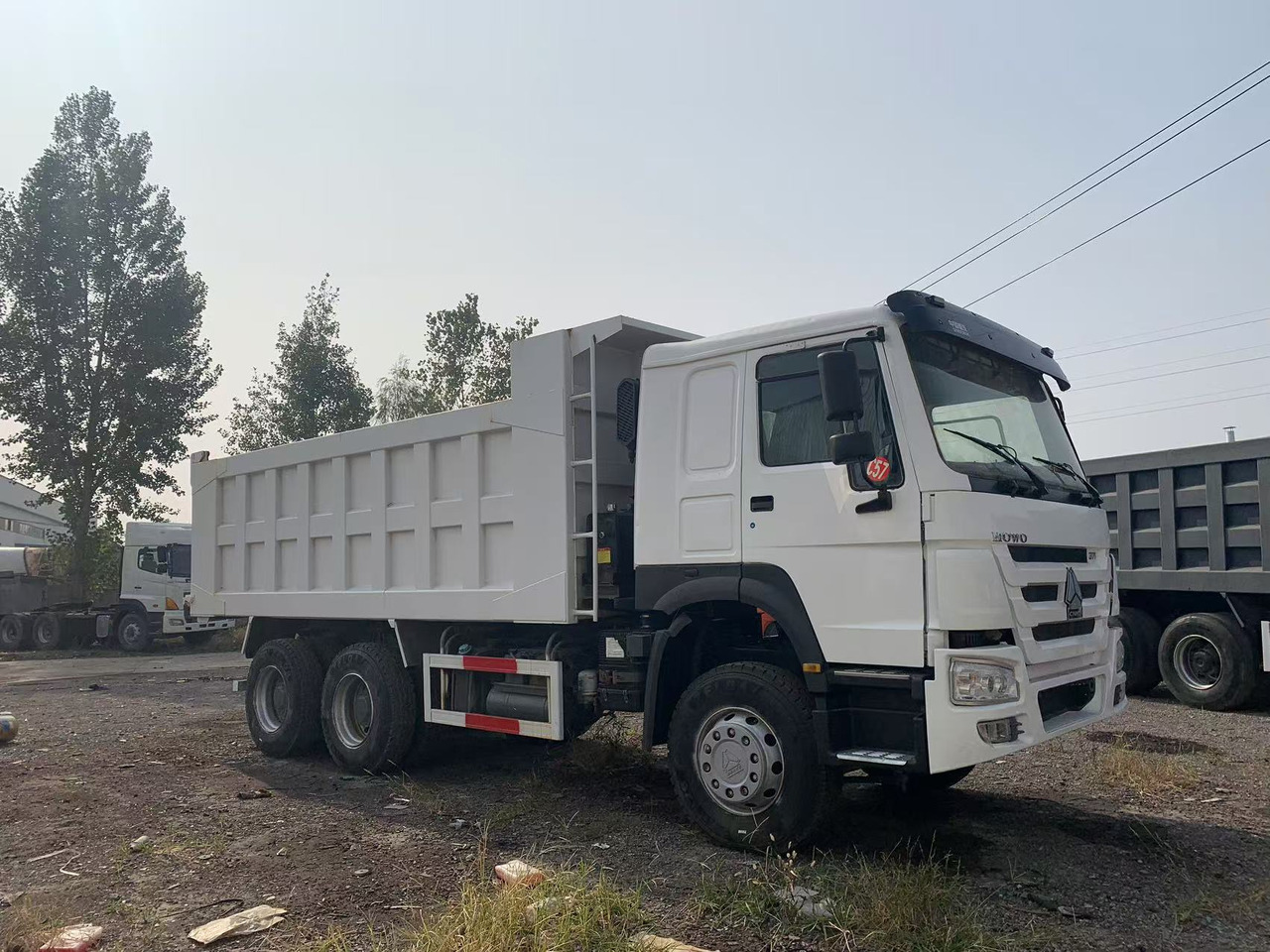 Howo Secondhand Commercial Vehicle 10-wheels HOWO Dumper Truck 6x4 Left Hand Drive Tipper Truck - Kiper: slika Howo Secondhand Commercial Vehicle 10-wheels HOWO Dumper Truck 6x4 Left Hand Drive Tipper Truck - Kiper Howo Secondhand Commercial Vehicle 10-wheels HOWO Dumper Truck 6x4 Left Hand Drive Tipper Truck - Kiper: slika Howo Secondhand Commercial Vehicle 10-wheels HOWO Dumper Truck 6x4 Left Hand Drive Tipper Truck - Kiper