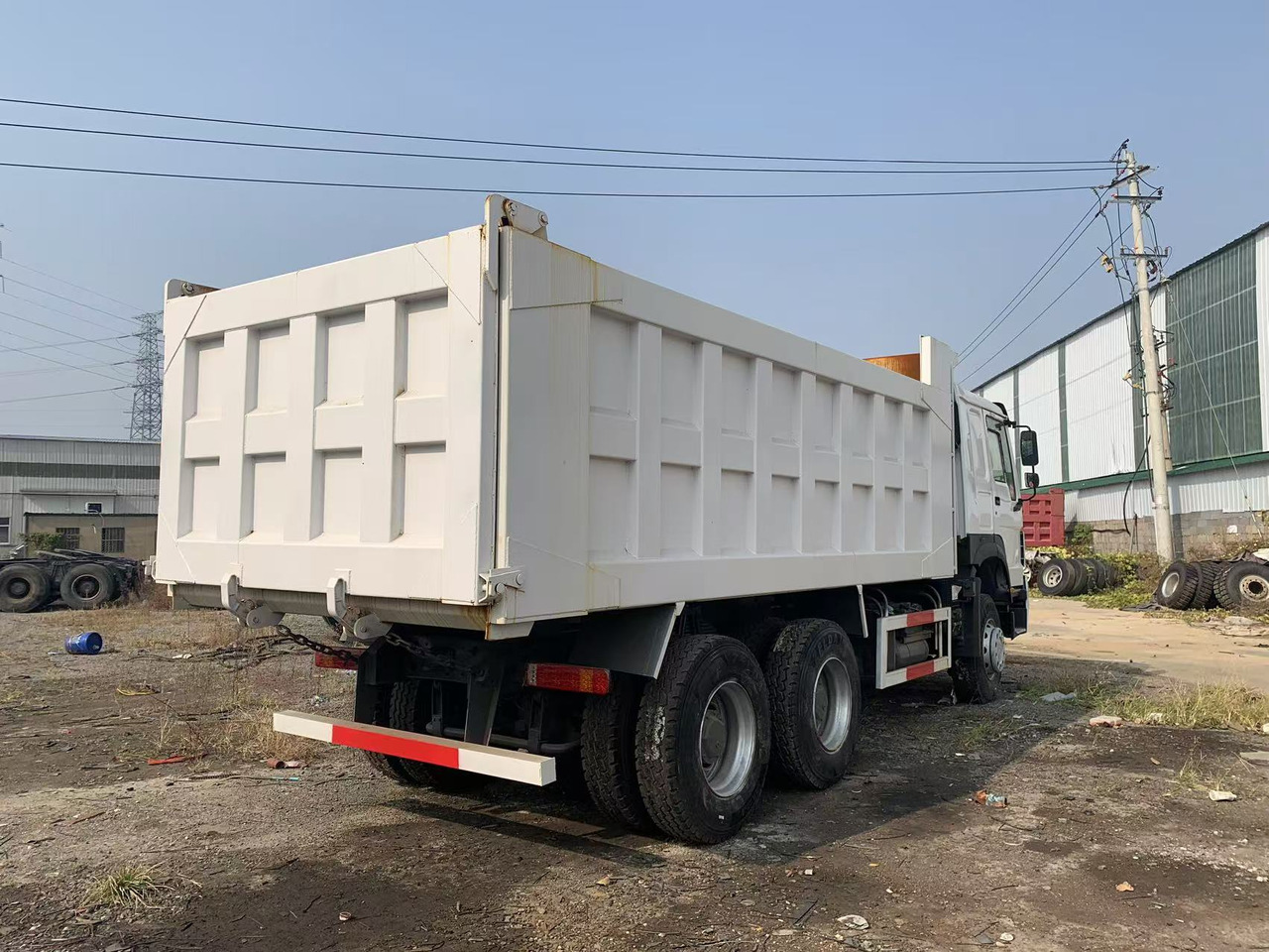 Howo Secondhand Commercial Vehicle 10-wheels HOWO Dumper Truck 6x4 Left Hand Drive Tipper Truck - Kiper: slika Howo Secondhand Commercial Vehicle 10-wheels HOWO Dumper Truck 6x4 Left Hand Drive Tipper Truck - Kiper Howo Secondhand Commercial Vehicle 10-wheels HOWO Dumper Truck 6x4 Left Hand Drive Tipper Truck - Kiper: slika Howo Secondhand Commercial Vehicle 10-wheels HOWO Dumper Truck 6x4 Left Hand Drive Tipper Truck - Kiper