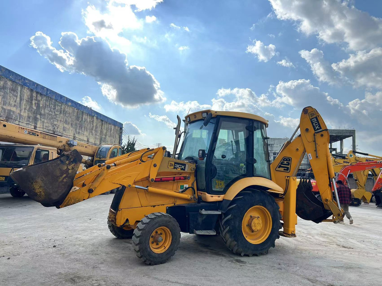 JCB 3CX Original Condition Used Backhoe Loader with Extendable Boom - Rovokopač-utovarivač: slika JCB 3CX Original Condition Used Backhoe Loader with Extendable Boom - Rovokopač-utovarivač JCB 3CX Original Condition Used Backhoe Loader with Extendable Boom - Rovokopač-utovarivač: slika JCB 3CX Original Condition Used Backhoe Loader with Extendable Boom - Rovokopač-utovarivač