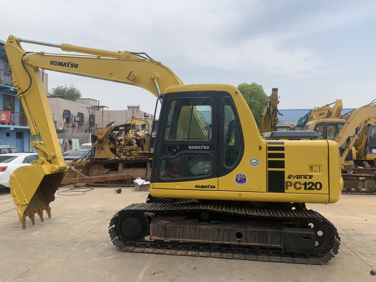 Komatsu PC120 Secondhand Excavator Good Price on Sale - Bager gusjeničar: slika Komatsu PC120 Secondhand Excavator Good Price on Sale - Bager gusjeničar Komatsu PC120 Secondhand Excavator Good Price on Sale - Bager gusjeničar: slika Komatsu PC120 Secondhand Excavator Good Price on Sale - Bager gusjeničar