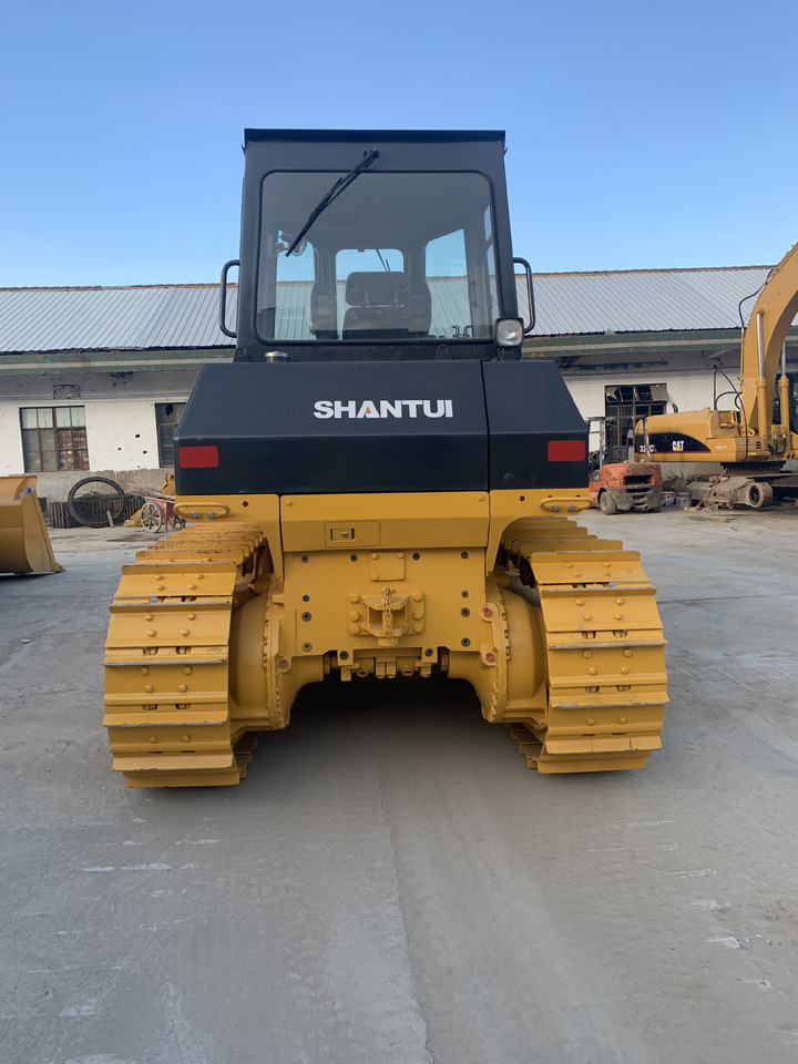 SHANTUI SD16 Used Bulldozer with Good Price - Buldožer: slika SHANTUI SD16 Used Bulldozer with Good Price - Buldožer SHANTUI SD16 Used Bulldozer with Good Price - Buldožer: slika SHANTUI SD16 Used Bulldozer with Good Price - Buldožer