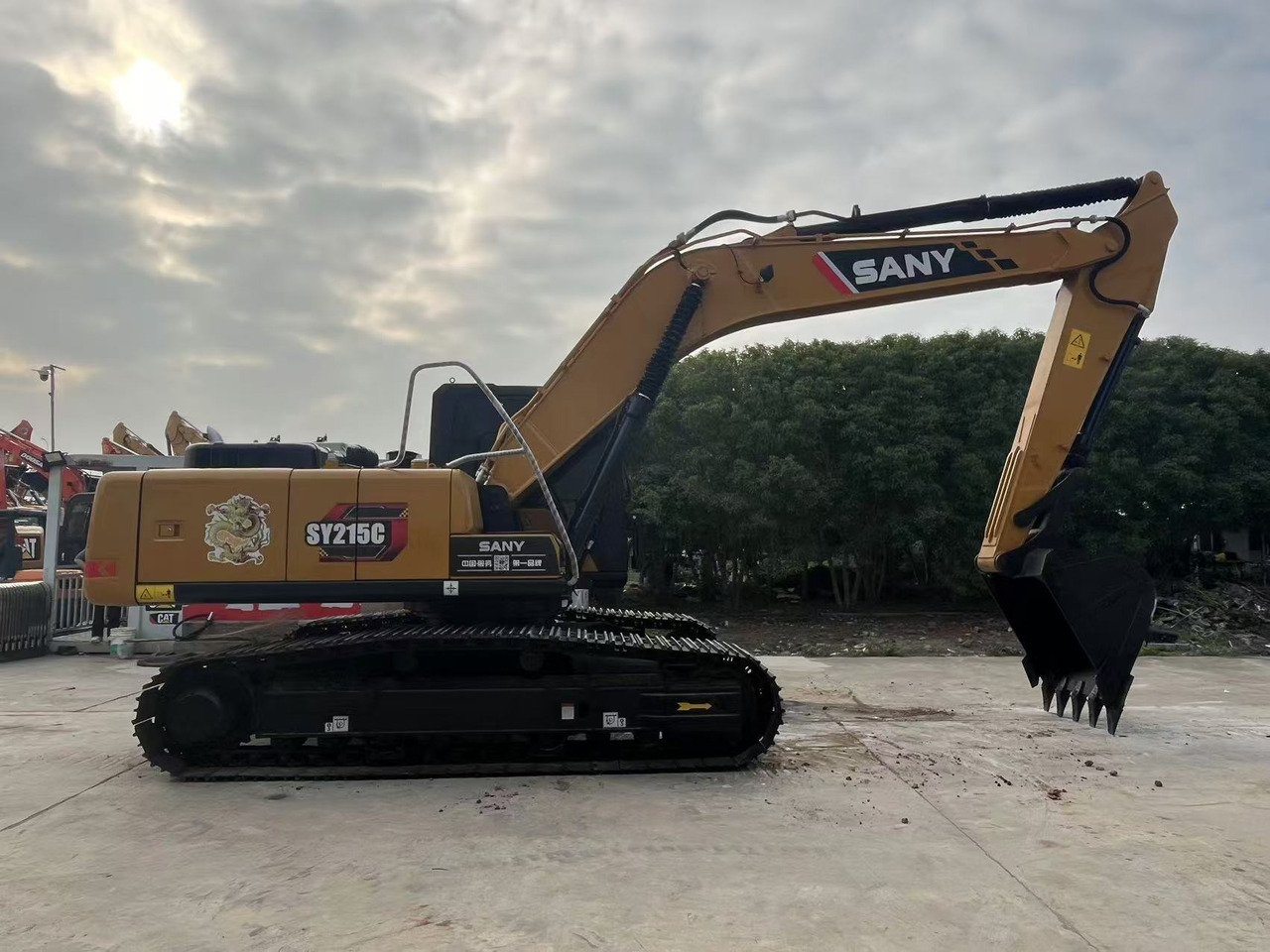 Sany SY215C Used Excavator Mitsubishi Engine - Bager gusjeničar: slika Sany SY215C Used Excavator Mitsubishi Engine - Bager gusjeničar Sany SY215C Used Excavator Mitsubishi Engine - Bager gusjeničar: slika Sany SY215C Used Excavator Mitsubishi Engine - Bager gusjeničar