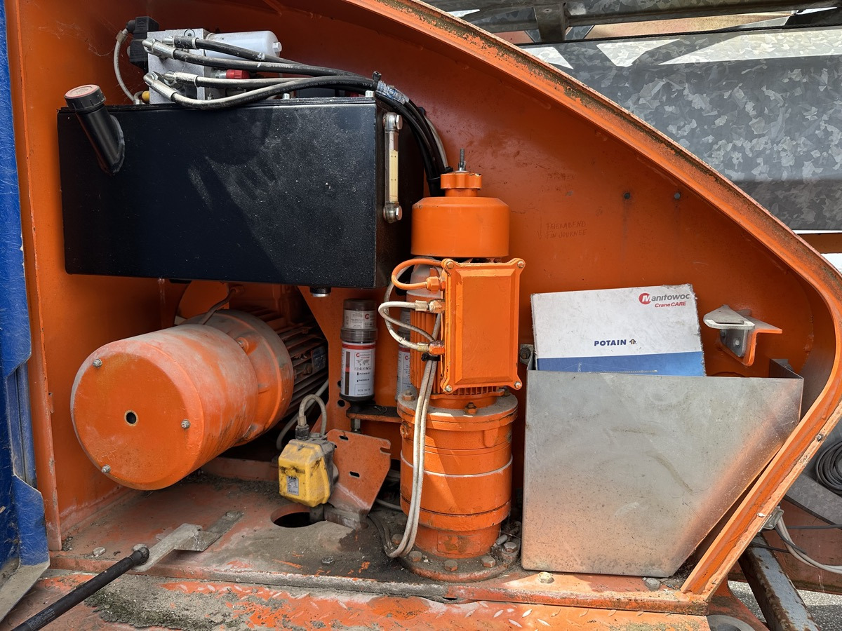 POTAIN IGO 13 - Brzomontažna dizalica: slika POTAIN IGO 13 - Brzomontažna dizalica POTAIN IGO 13 - Brzomontažna dizalica: slika POTAIN IGO 13 - Brzomontažna dizalica