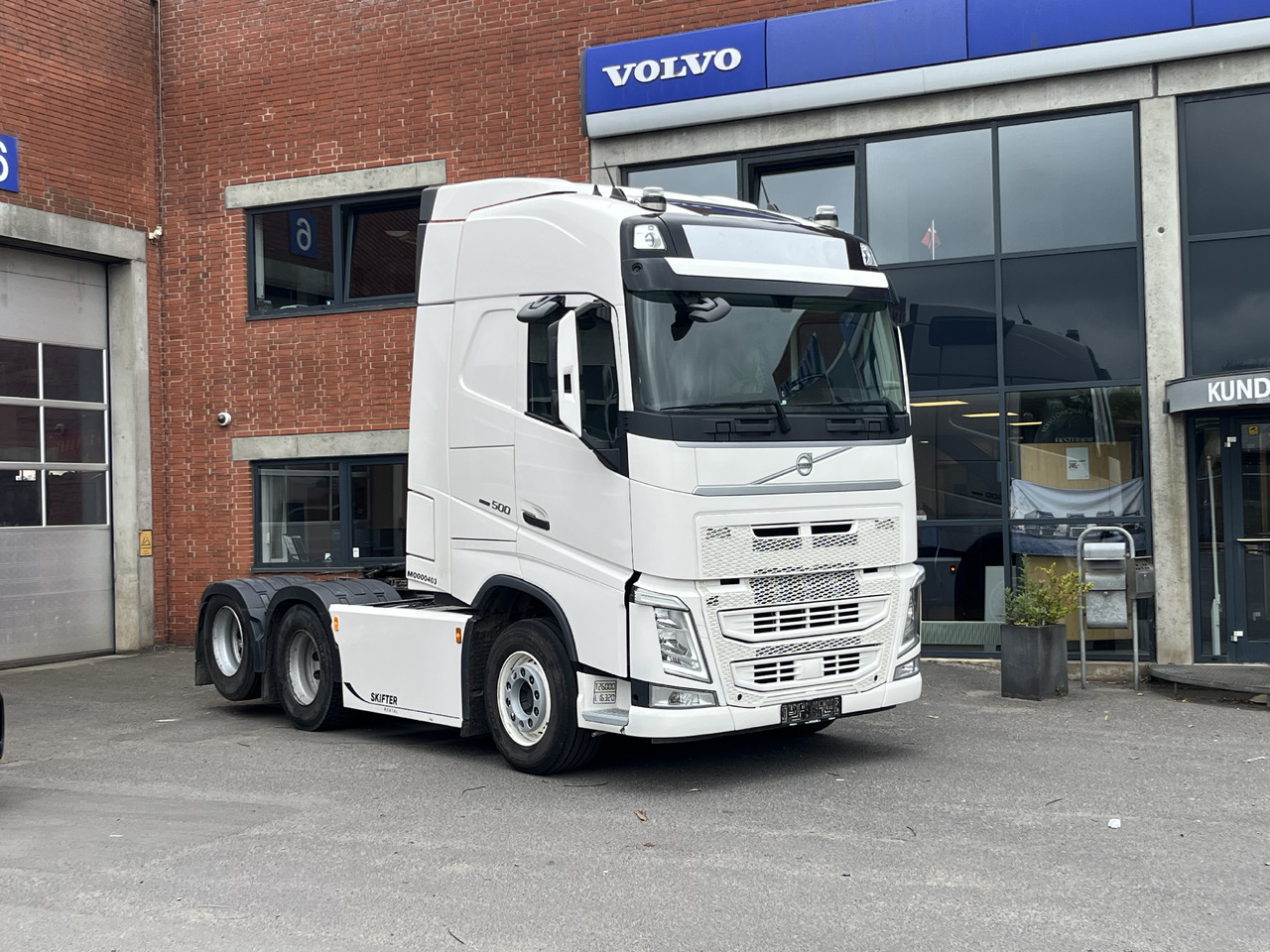 Volvo FH500 6x2 - Tegljač: slika Volvo FH500 6x2 - Tegljač Volvo FH500 6x2 - Tegljač: slika Volvo FH500 6x2 - Tegljač