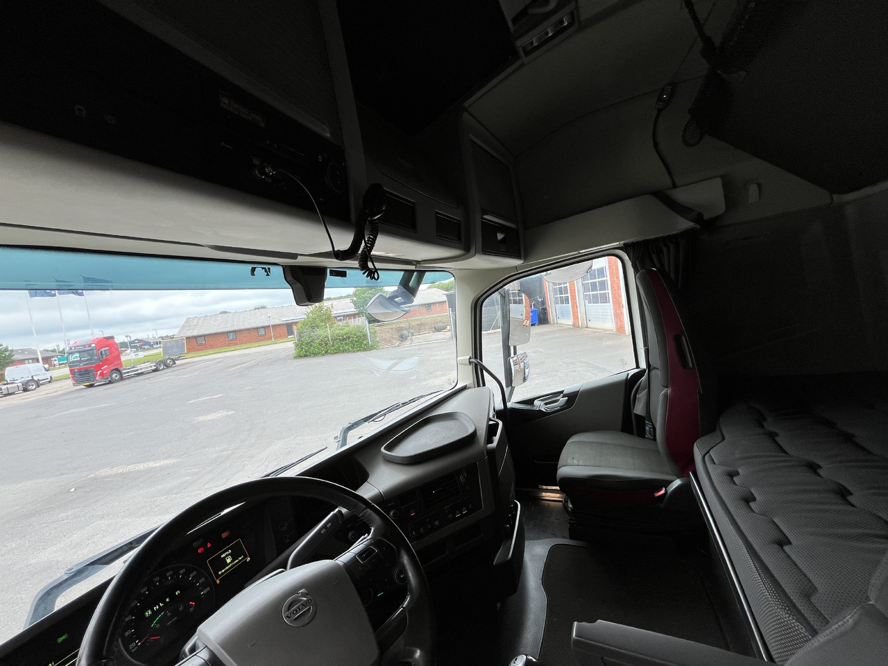 Volvo FH500 6x2 - Tegljač: slika Volvo FH500 6x2 - Tegljač Volvo FH500 6x2 - Tegljač: slika Volvo FH500 6x2 - Tegljač