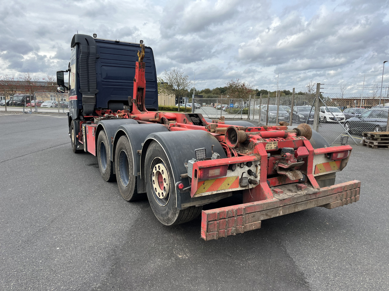 Volvo FM 500 8x4 - Kamion s kukastom dizalicom: slika Volvo FM 500 8x4 - Kamion s kukastom dizalicom Volvo FM 500 8x4 - Kamion s kukastom dizalicom: slika Volvo FM 500 8x4 - Kamion s kukastom dizalicom