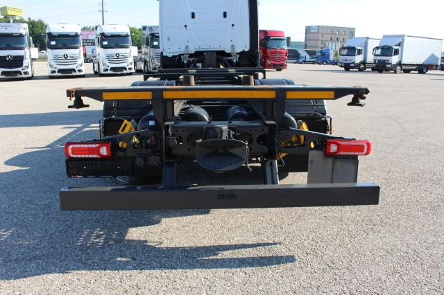 Transporter kontejnera/ Kamion s izmjenjivim sanducima Mercedes-Benz Actros 2545: slika Transporter kontejnera/ Kamion s izmjenjivim sanducima Mercedes-Benz Actros 2545 Transporter kontejnera/ Kamion s izmjenjivim sanducima Mercedes-Benz Actros 2545: slika Transporter kontejnera/ Kamion s izmjenjivim sanducima Mercedes-Benz Actros 2545