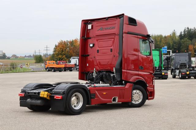 Mercedes-Benz Actros 1851 LS - Tegljač: slika Mercedes-Benz Actros 1851 LS - Tegljač Mercedes-Benz Actros 1851 LS - Tegljač: slika Mercedes-Benz Actros 1851 LS - Tegljač