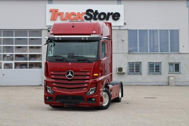 Mercedes-Benz Actros 1851 LS - Tegljač: slika Mercedes-Benz Actros 1851 LS - Tegljač Mercedes-Benz Actros 1851 LS - Tegljač: slika Mercedes-Benz Actros 1851 LS - Tegljač
