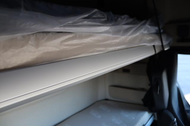 Tegljač Mercedes-Benz Actros 1853: slika Tegljač Mercedes-Benz Actros 1853 Tegljač Mercedes-Benz Actros 1853: slika Tegljač Mercedes-Benz Actros 1853