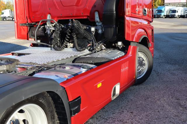 Mercedes-Benz Actros 1853 - Tegljač: slika Mercedes-Benz Actros 1853 - Tegljač Mercedes-Benz Actros 1853 - Tegljač: slika Mercedes-Benz Actros 1853 - Tegljač