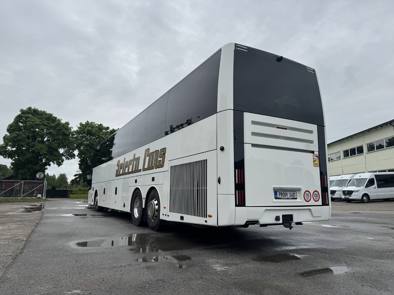 Van Hool EX17H - Turistički autobus: slika Van Hool EX17H - Turistički autobus Van Hool EX17H - Turistički autobus: slika Van Hool EX17H - Turistički autobus
