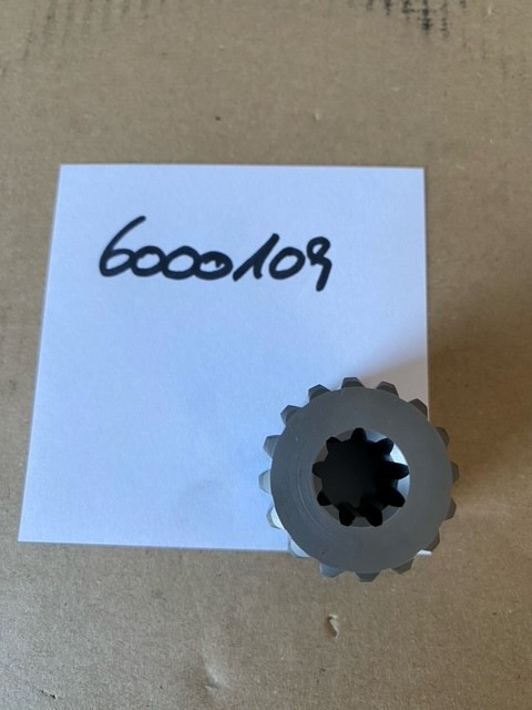 O&K Terex RH120 RH170 RH200 RH340 coupling link 6000109 1451798 504-4251 6000108 1450625 526-8281 - Rezervni dijelovi za Bager: slika O&K Terex RH120 RH170 RH200 RH340 coupling link 6000109 1451798 504-4251 6000108 1450625 526-8281 - Rezervni dijelovi za Bager O&K Terex RH120 RH170 RH200 RH340 coupling link 6000109 1451798 504-4251 6000108 1450625 526-8281 - Rezervni dijelovi za Bager: slika O&K Terex RH120 RH170 RH200 RH340 coupling link 6000109 1451798 504-4251 6000108 1450625 526-8281 - Rezervni dijelovi za Bager