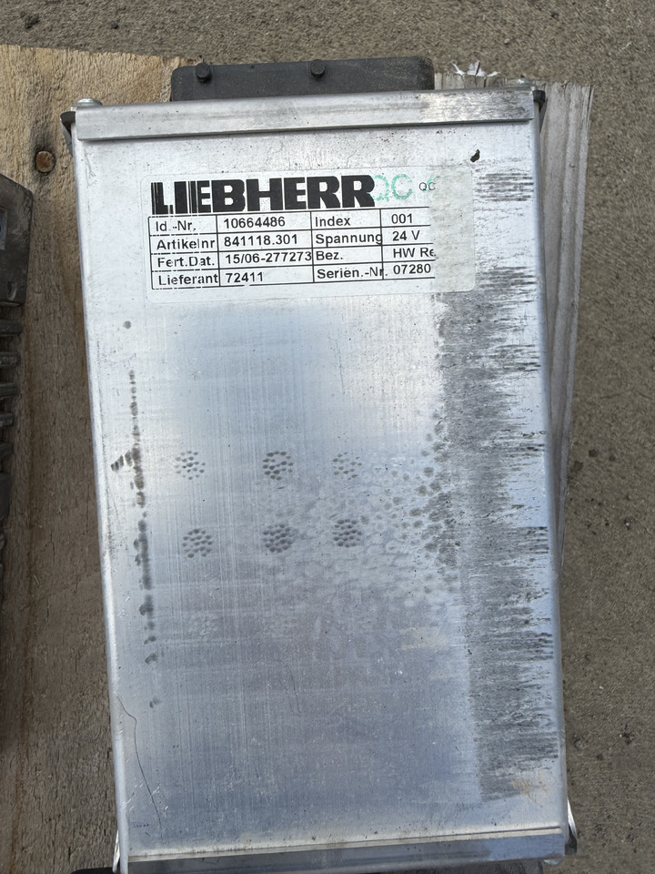 Liebherr R926 - Upravljačka jedinica (ECU) za Bager gusjeničar: slika Liebherr R926 - Upravljačka jedinica (ECU) za Bager gusjeničar Liebherr R926 - Upravljačka jedinica (ECU) za Bager gusjeničar: slika Liebherr R926 - Upravljačka jedinica (ECU) za Bager gusjeničar