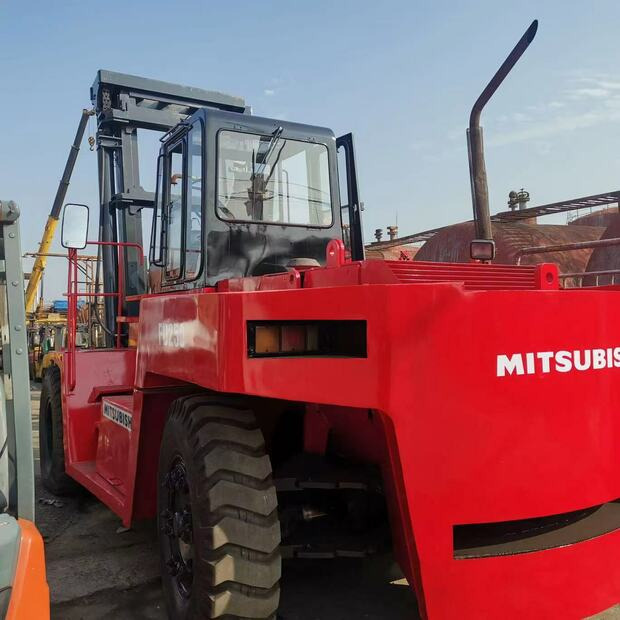 2019 MITSUBISHI FD250 - Viličar: slika 2019 MITSUBISHI FD250 - Viličar 2019 MITSUBISHI FD250 - Viličar: slika 2019 MITSUBISHI FD250 - Viličar