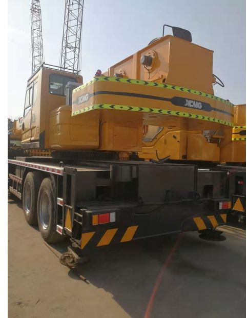 Autodizalica 2021 XCMG QY70K: slika Autodizalica 2021 XCMG QY70K