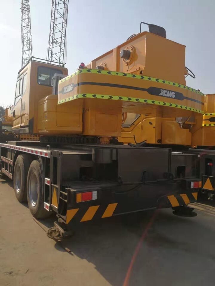 XCMG QY70K - Autodizalica: slika XCMG QY70K - Autodizalica XCMG QY70K - Autodizalica: slika XCMG QY70K - Autodizalica