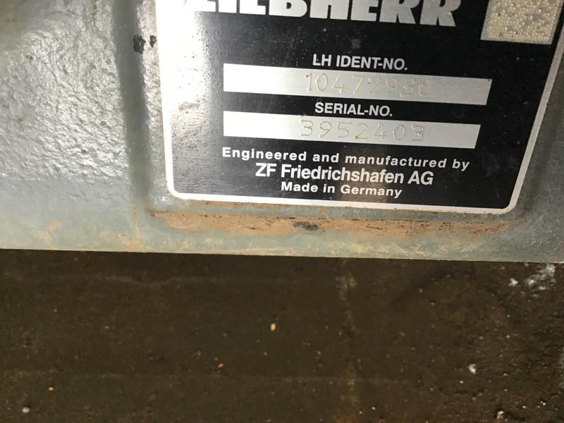 Liebherr A314 Li / A914 - Stražnja osovina: slika Liebherr A314 Li / A914 - Stražnja osovina Liebherr A314 Li / A914 - Stražnja osovina: slika Liebherr A314 Li / A914 - Stražnja osovina