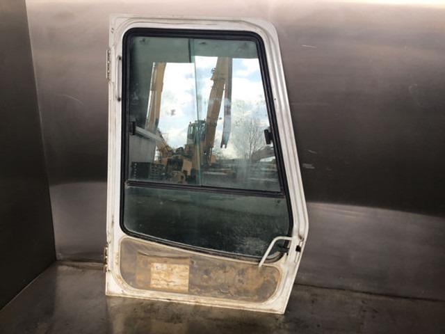 Liebherr A900 ZW / A900B Li - Vrata i dijelovi: slika Liebherr A900 ZW / A900B Li - Vrata i dijelovi Liebherr A900 ZW / A900B Li - Vrata i dijelovi: slika Liebherr A900 ZW / A900B Li - Vrata i dijelovi