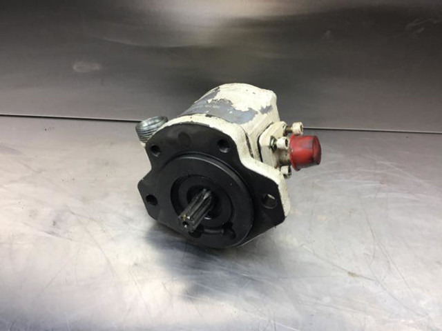 Liebherr A932 Li / A934 Li / A944 Li - Hidraulična pumpa: slika Liebherr A932 Li / A934 Li / A944 Li - Hidraulična pumpa Liebherr A932 Li / A934 Li / A944 Li - Hidraulična pumpa: slika Liebherr A932 Li / A934 Li / A944 Li - Hidraulična pumpa