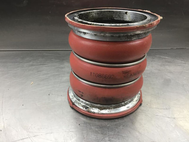 Liebherr Air Hose - Dio klima uređaja: slika Liebherr Air Hose - Dio klima uređaja Liebherr Air Hose - Dio klima uređaja: slika Liebherr Air Hose - Dio klima uređaja