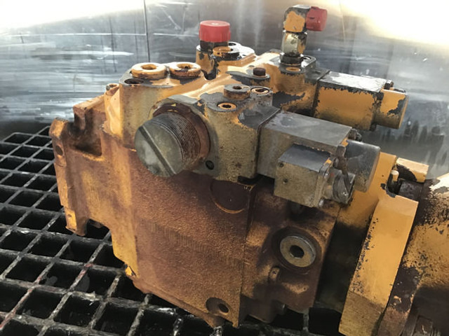 Liebherr BPV050 - Hidraulična pumpa: slika Liebherr BPV050 - Hidraulična pumpa Liebherr BPV050 - Hidraulična pumpa: slika Liebherr BPV050 - Hidraulična pumpa