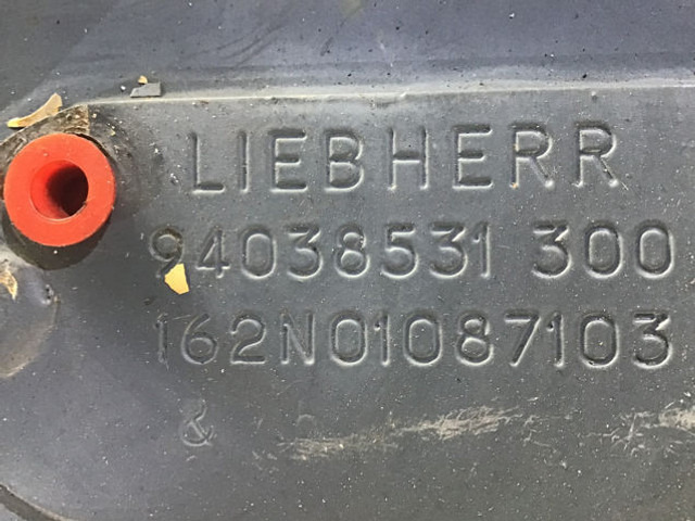 Liebherr Fuel Tank - Spremnik goriva: slika Liebherr Fuel Tank - Spremnik goriva Liebherr Fuel Tank - Spremnik goriva: slika Liebherr Fuel Tank - Spremnik goriva