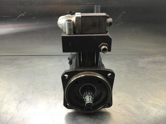 Liebherr High Pressure Pump - Pumpa goriva: slika Liebherr High Pressure Pump - Pumpa goriva Liebherr High Pressure Pump - Pumpa goriva: slika Liebherr High Pressure Pump - Pumpa goriva