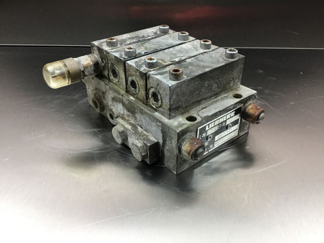 Liebherr - Hidraulika: slika Liebherr - Hidraulika Liebherr - Hidraulika: slika Liebherr - Hidraulika