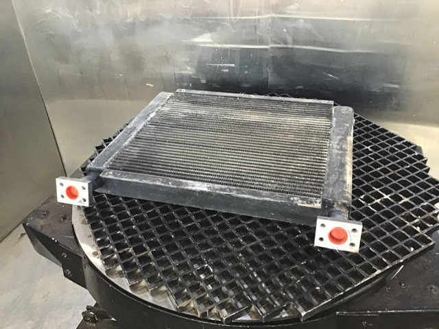 Liebherr Oilcooler - Hladnjak: slika Liebherr Oilcooler - Hladnjak Liebherr Oilcooler - Hladnjak: slika Liebherr Oilcooler - Hladnjak