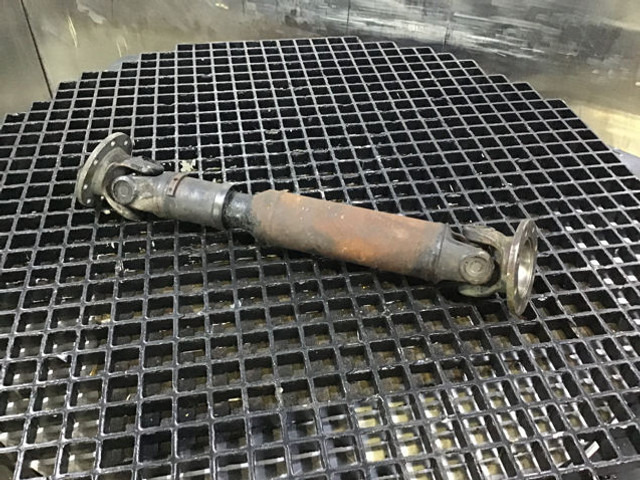 Liebherr Propeller Shaft - Polosovina: slika Liebherr Propeller Shaft - Polosovina Liebherr Propeller Shaft - Polosovina: slika Liebherr Propeller Shaft - Polosovina