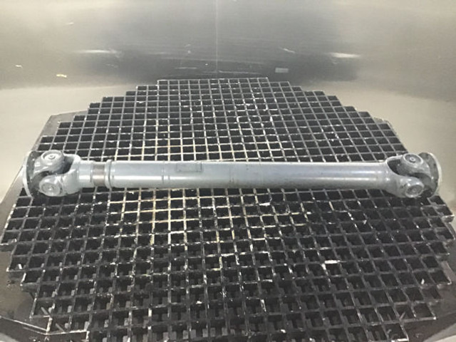 Liebherr Propellor Shaft - Polosovina: slika Liebherr Propellor Shaft - Polosovina Liebherr Propellor Shaft - Polosovina: slika Liebherr Propellor Shaft - Polosovina