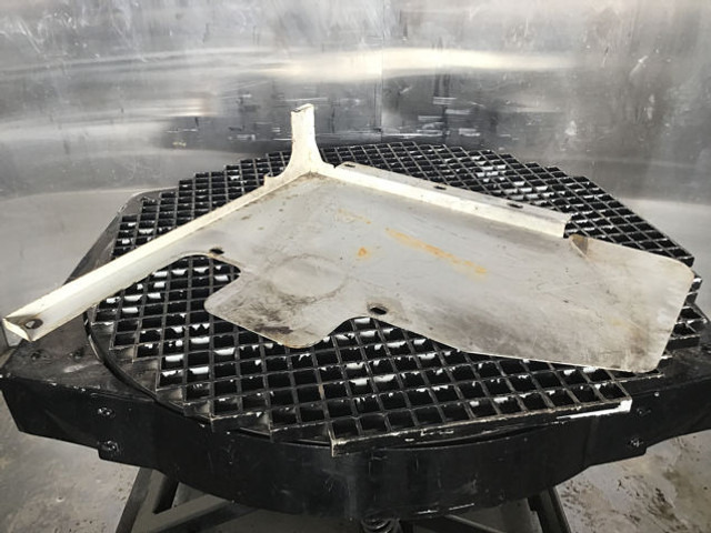 Liebherr R924 COMPACT - Hauba: slika Liebherr R924 COMPACT - Hauba Liebherr R924 COMPACT - Hauba: slika Liebherr R924 COMPACT - Hauba