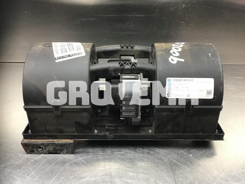 Liebherr R946 LC / R946 NLC / R956 / R976 / R926 LC / R920 / R920 LC - Ventilator kabine: slika Liebherr R946 LC / R946 NLC / R956 / R976 / R926 LC / R920 / R920 LC - Ventilator kabine Liebherr R946 LC / R946 NLC / R956 / R976 / R926 LC / R920 / R920 LC - Ventilator kabine: slika Liebherr R946 LC / R946 NLC / R956 / R976 / R926 LC / R920 / R920 LC - Ventilator kabine