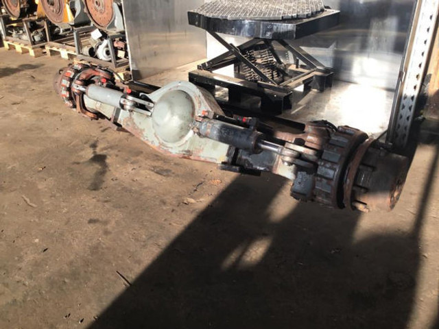 Liebherr REAR AXLE - Osovina i dijelovi: slika Liebherr REAR AXLE - Osovina i dijelovi Liebherr REAR AXLE - Osovina i dijelovi: slika Liebherr REAR AXLE - Osovina i dijelovi