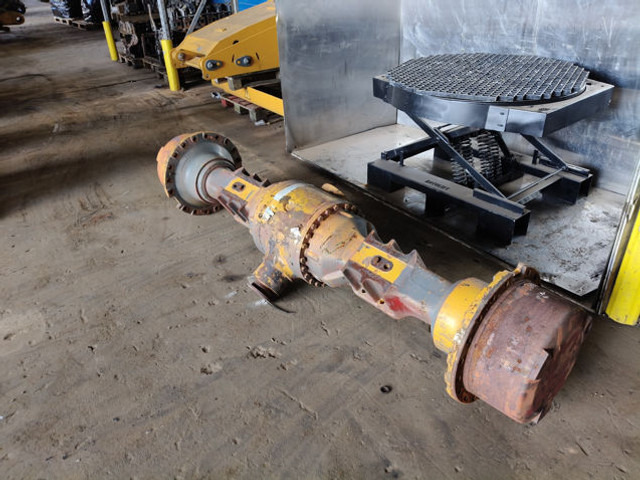 Liebherr Rear Axle - Osovina i dijelovi: slika Liebherr Rear Axle - Osovina i dijelovi Liebherr Rear Axle - Osovina i dijelovi: slika Liebherr Rear Axle - Osovina i dijelovi