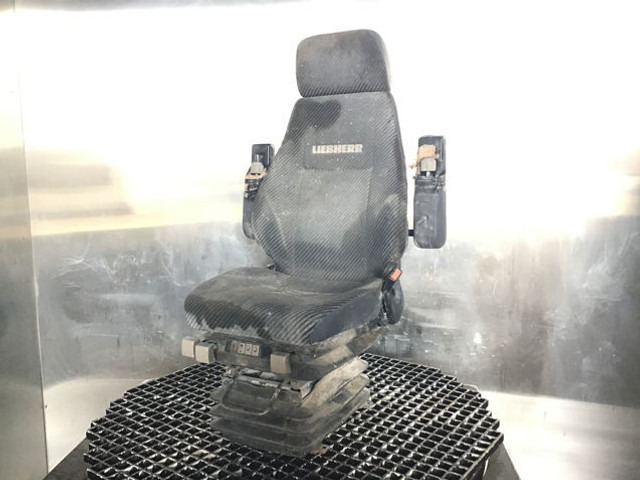 Liebherr Seating - Sjedalo: slika Liebherr Seating - Sjedalo Liebherr Seating - Sjedalo: slika Liebherr Seating - Sjedalo