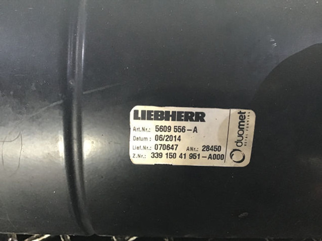 Ekspanziona posuda Liebherr Tank: slika Ekspanziona posuda Liebherr Tank