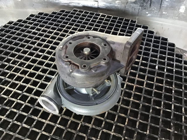 Liebherr Turbo Charger - Turbo: slika Liebherr Turbo Charger - Turbo Liebherr Turbo Charger - Turbo: slika Liebherr Turbo Charger - Turbo