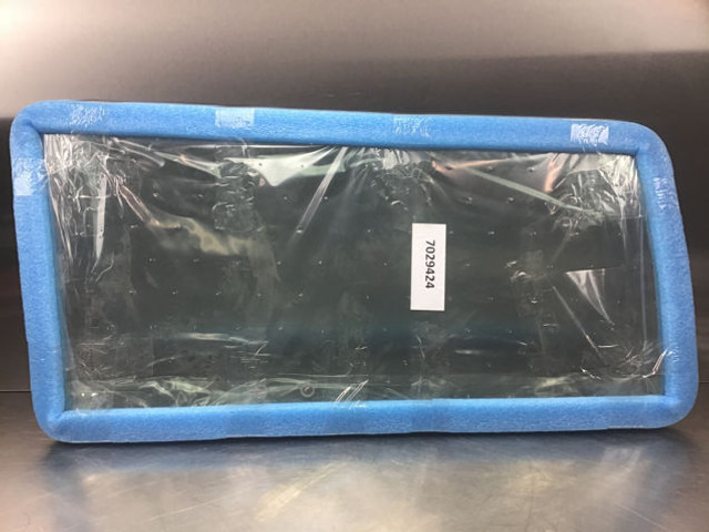 Liebherr Window Glass - Staklo i dijelovi: slika Liebherr Window Glass - Staklo i dijelovi Liebherr Window Glass - Staklo i dijelovi: slika Liebherr Window Glass - Staklo i dijelovi